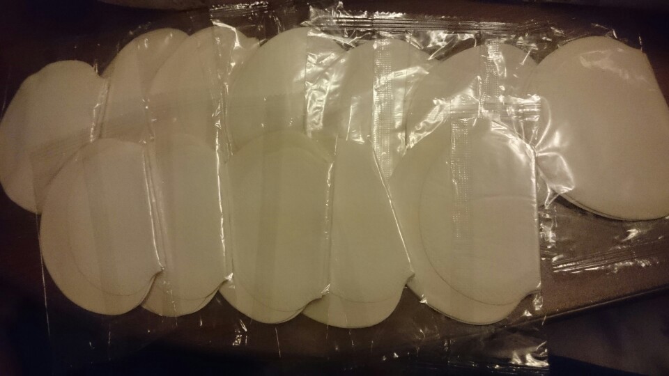 24pcs=12bags/lot underarm dress,Underarm sweat pads deodorant armpits khan antiperspirant Men Women tape Stickers