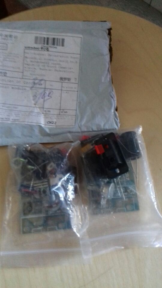 AC/DC Input 5V-35V to 1.25V-30V Step Down Power Supply Module LM317 DIY Kit