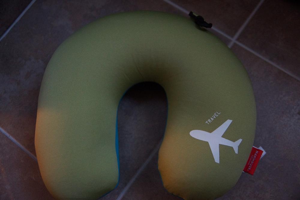 Vegou Brand 2016 Microbeads U-Shape neck Pillow car Airplane travel pillows kissen  foam body pillow Cute Body/Neck/Sleep Pillow