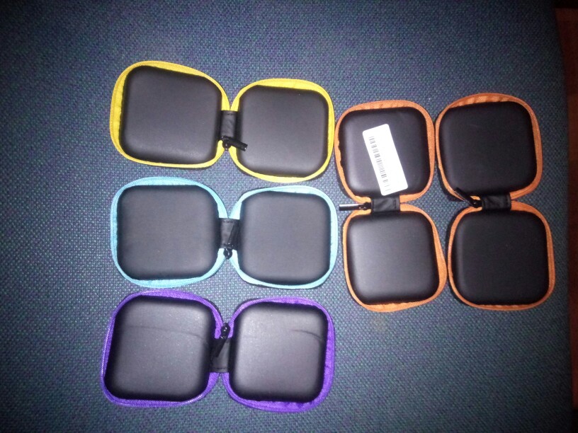 1Pc Headphones Earphone Cable Earbuds Storage Hard Case Carrying Pouch bag SD Card Holder Box 5 Colors Men/Women Festival Gifts