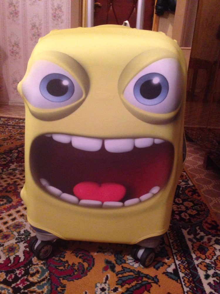 2016 Funny Emoji Face Women Travel Waterproof Bags Luggage Cover Elastic Stretch Protect Suitcase Covers Apply to 18''-30'' Case