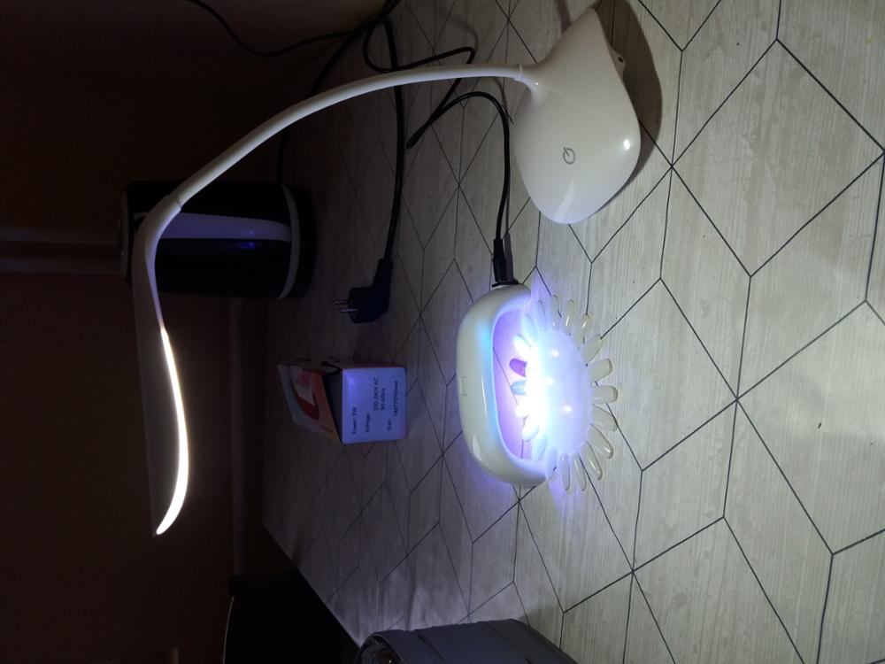 LED Touch Switch Desk Lamp Eye Protection Student Study Reading Dimmer Foldable Rechargeable Led Table Lamps With 600Mha Battery